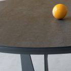 Round Coffee Table in Inclined Metal and Ceramic Top - Coriko Viadurini