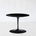 Tulip Eero Saarinen H 39 Oval Coffee Table in Black Liquid Laminate Made in Italy - Scarlet