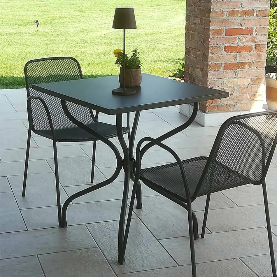 Lirion Outdoor Table in Painted Metal in Two Sizes Made in Italy Viadurini