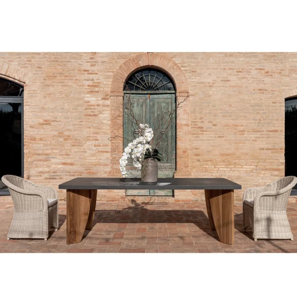 Outdoor Table in Okumè Microcement and Teak Finish Made in Italy - Pencil Viadurini