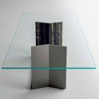 Design Dining Table in Glass with Metal Base Made in Italy - Minera Viadurini