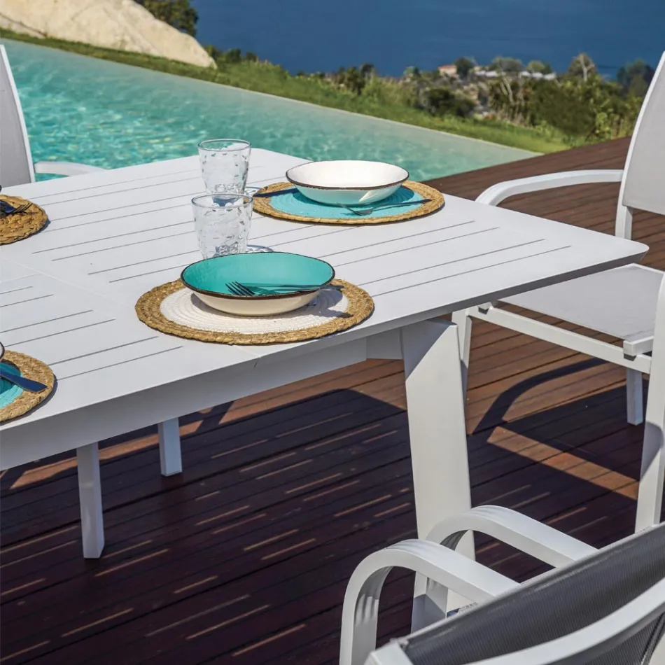 Extendable Outdoor Dining Table up to 240 cm in Aluminum - Levanto Viadurini