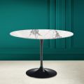Tulip Eero Saarinen H 73 Table in Invisible Select Ceramic Made in Italy - Scarlet