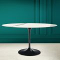 Tulip Eero Saarinen H 73 Oval Table in Full Vein Statuary Ceramic - Scarlet