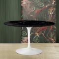 Tulip Table Saarinen H 74 with Round Top in Black Marquinia Marble Made in Italy - Scarlet