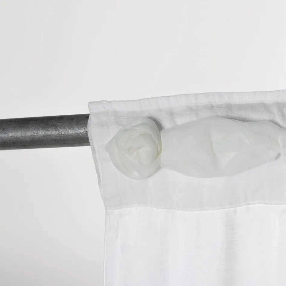 White Linen Curtain with Organza and Shabby Design Embroidery Made in Italy - Marpessa Viadurini