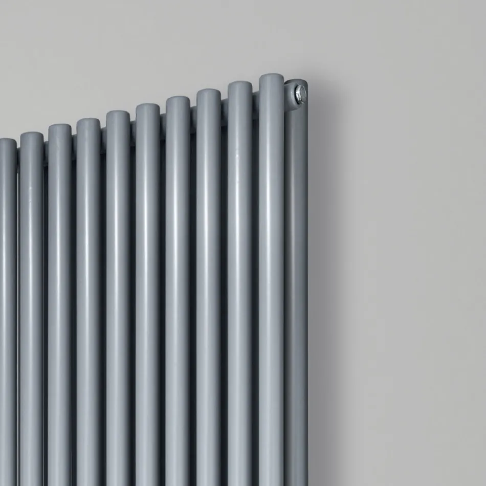 Hydraulic radiator with horizontal collectors and vertical pipes - Colomba Viadurini