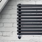 Hydraulic radiator with vertical collectors and horizontal pipes - Composed Viadurini