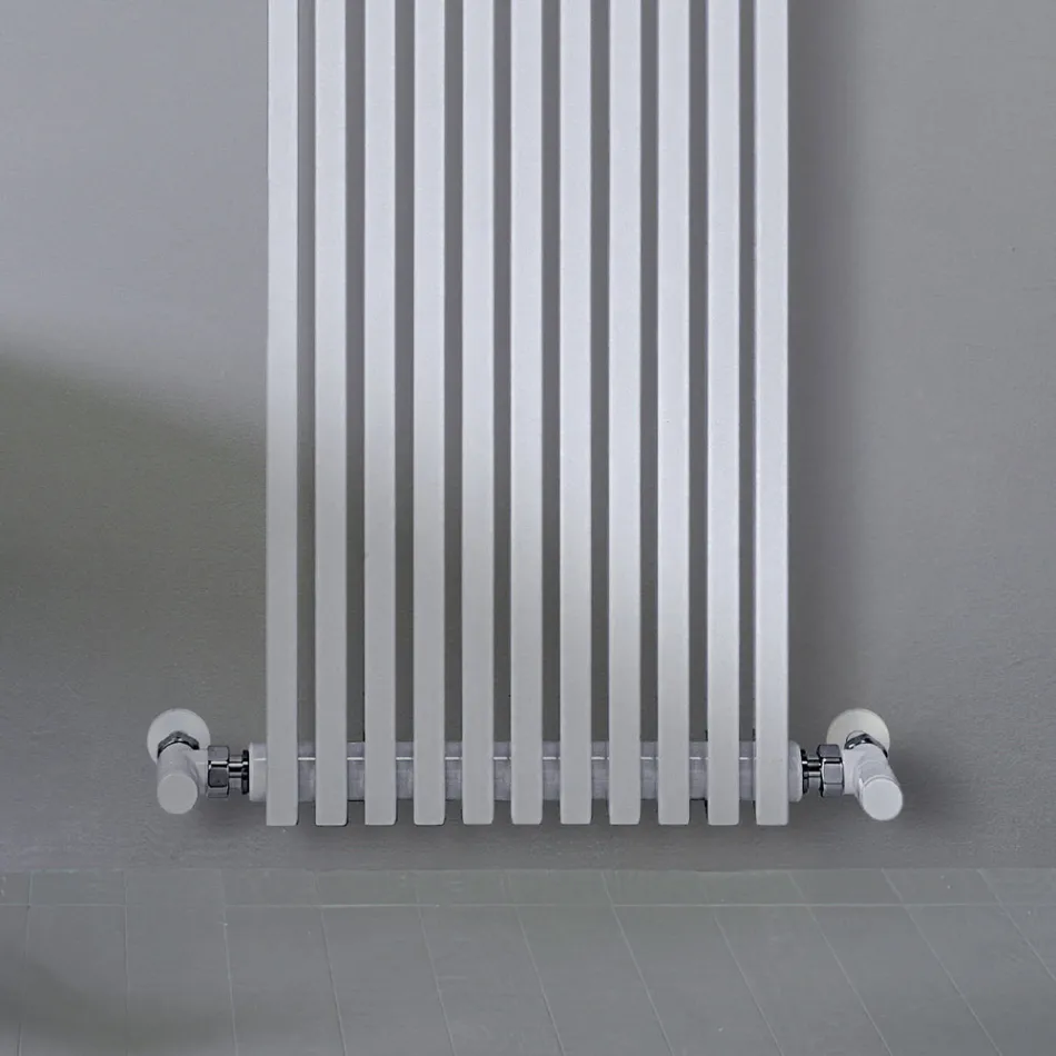 Hydraulic Radiator in Steel Traffic White Finish Made in Italy - Cup Viadurini