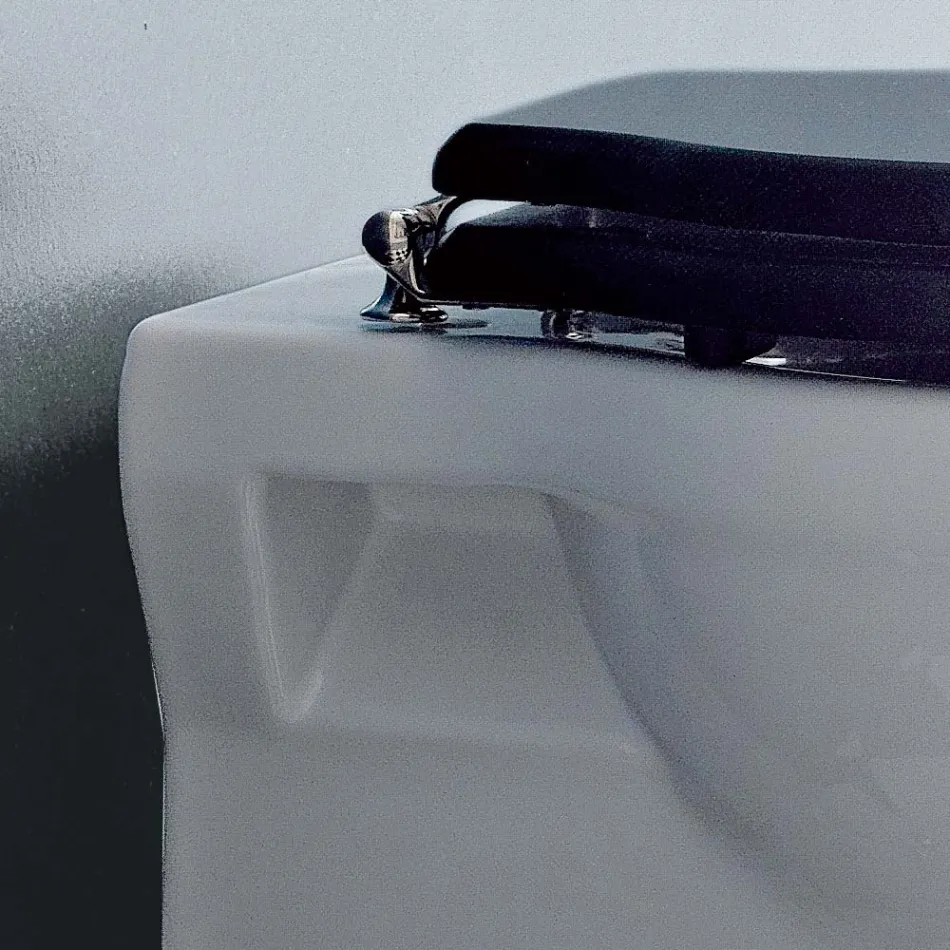 Floor Vase Classic Design Back To Wall in Made in Italy Ceramic - Marwa Viadurini