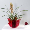 Red outdoor/indoor vase with a modern design Pina, made in Italy