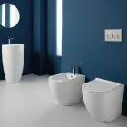 Aralia White Ceramic Floor-Mounted Cyclonic Toilet with Soft-Close Seat Viadurini