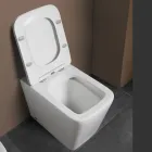 Floor-mounted toilet with soft-close ceramic seat and modern design - Giunco Viadurini